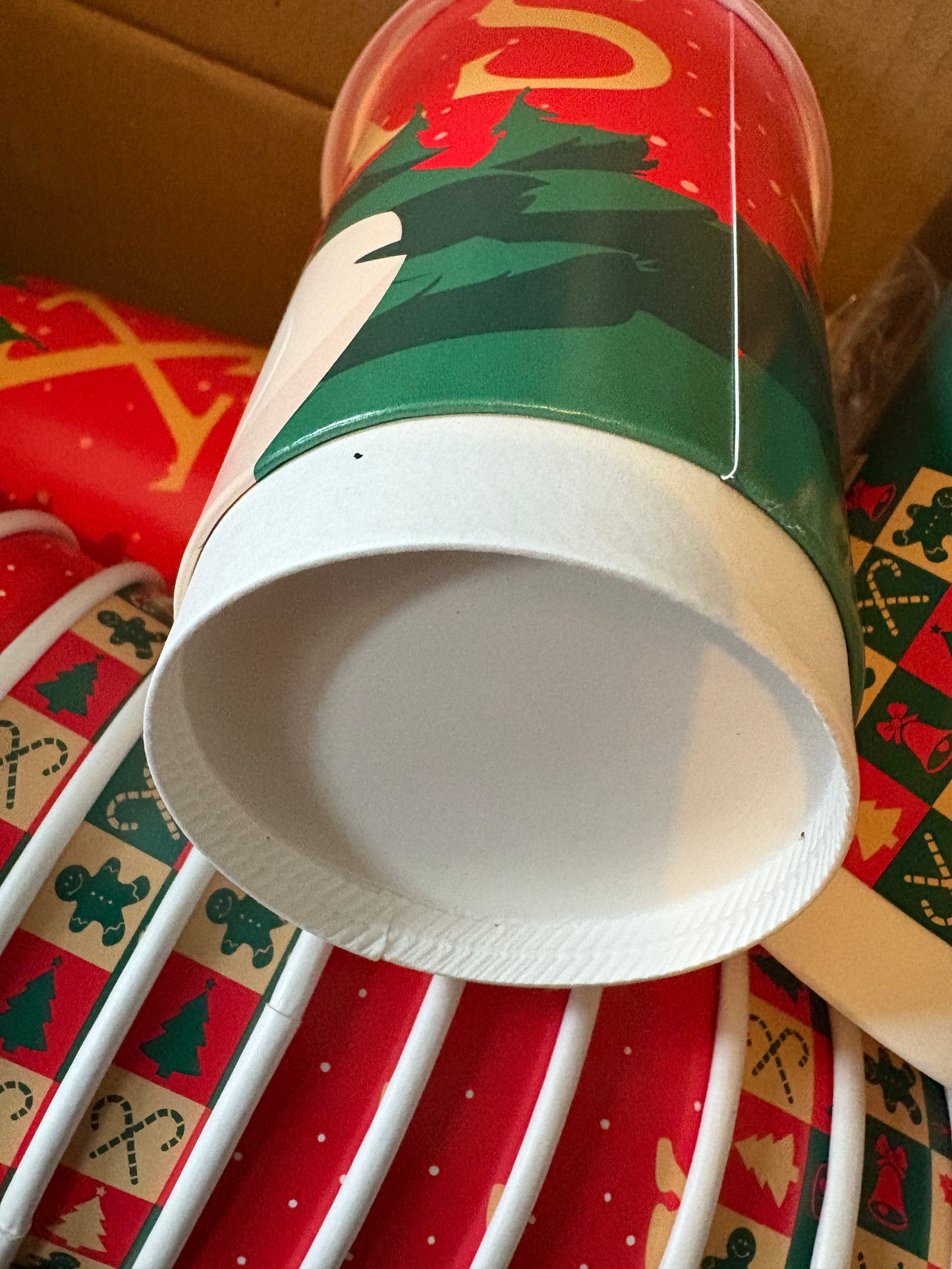 Christmas Insulated Hot Cup with Lid 520ml